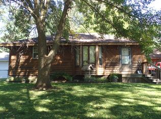6760 3rd St N, Oakdale, MN 55128