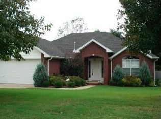 2502 Jean St, Springdale, AR 72762