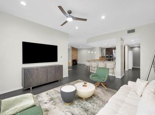 21 Gramercy UNIT 220, Irvine, CA 92612