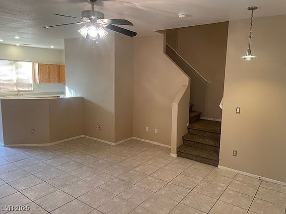 4th image of 2637 Heathrow St