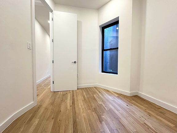 4th image of 110 9th Ave APT 5A