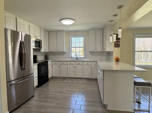 8215 Harry Warren Pl, Welcome, MD 20693