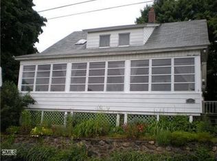 47 Pleasant View St, Naugatuck, CT 06770