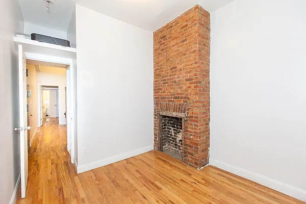 Rented by Voro NYC | media 11