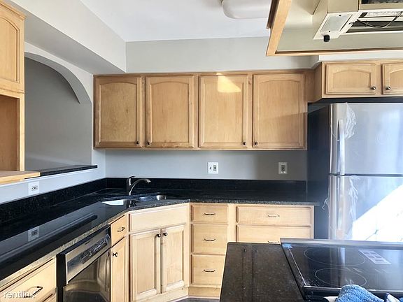 3rd image of 7704 Marshall Heights Ct