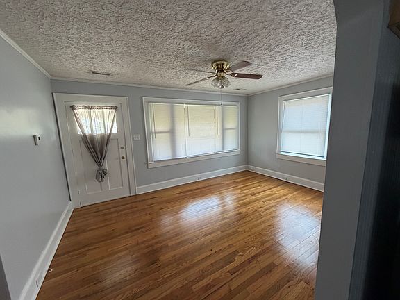 2nd image of 203 Berry St