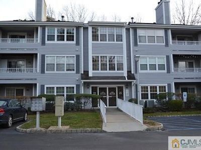 2209 Candlelight Ct #2209, Helmetta, NJ, 08828