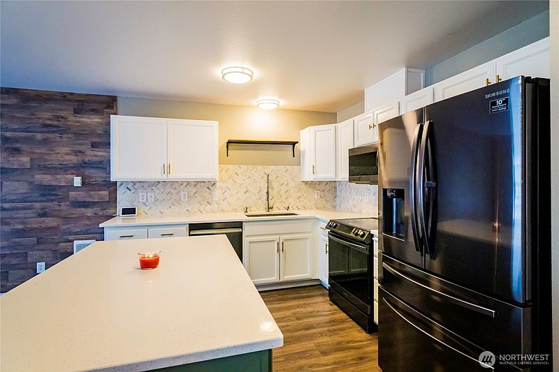 3rd image of 10312 140th Street Ct E #44