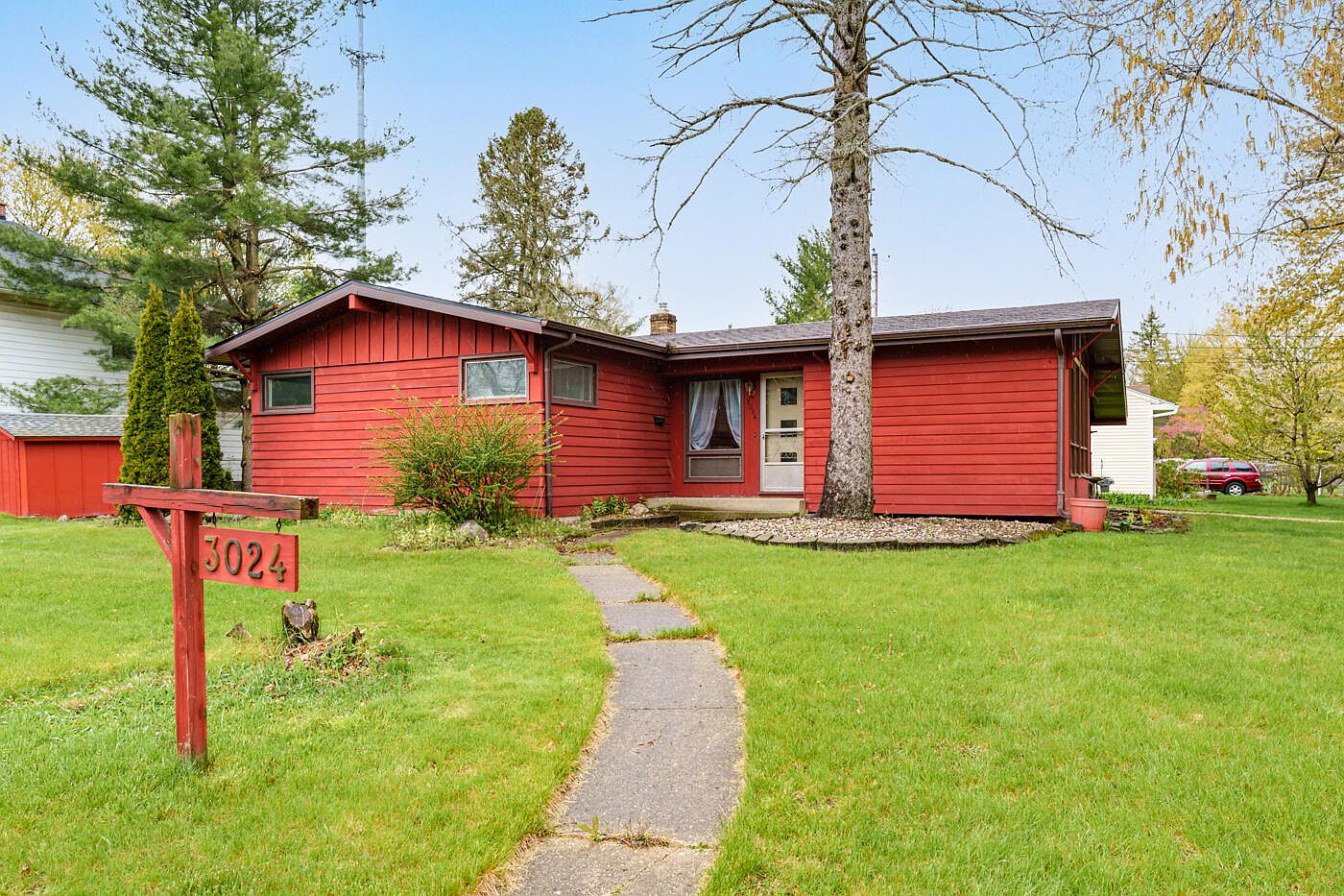3024 Haskell St, Kalamazoo, MI 49006 Zillow