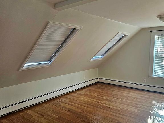 5th image of 170 Lynn St APT 3