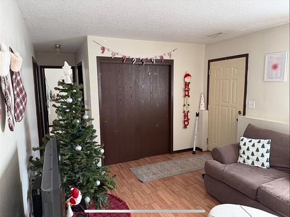 3rd image of 216 S Franklin Ave #216