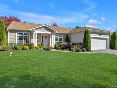 39 Hamlet Woods Drive, Saint James, NY, 11780