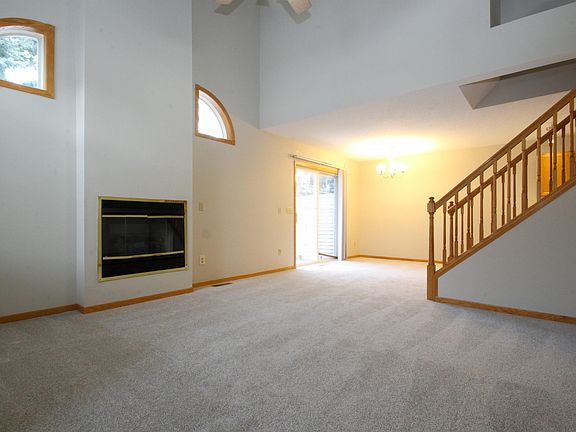 2nd image of 15313 Greenhaven Ln APT 101