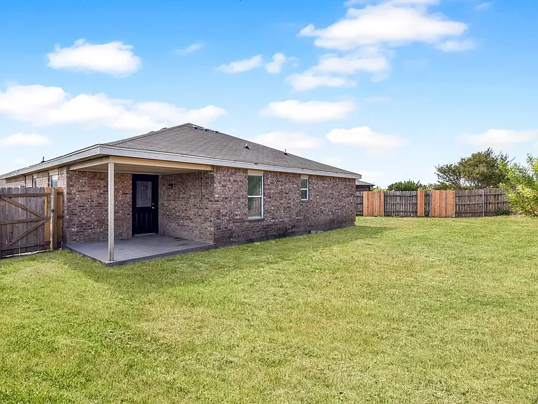 4613 Hank Dr — Photo 19