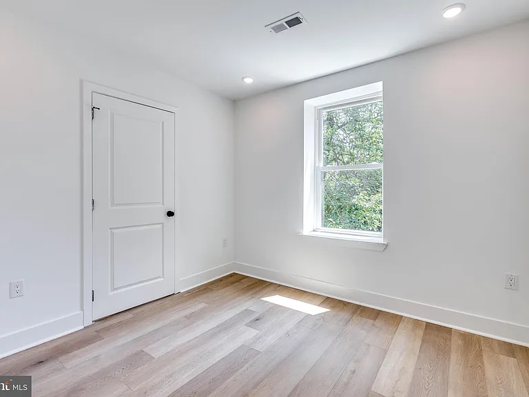 4220 Baltimore Ave #4 — Photo 11