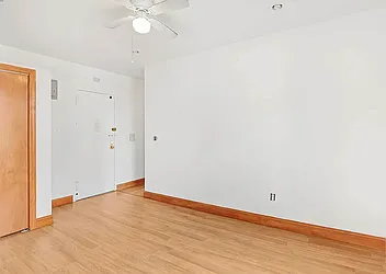 Rented by Century 21 Premier 