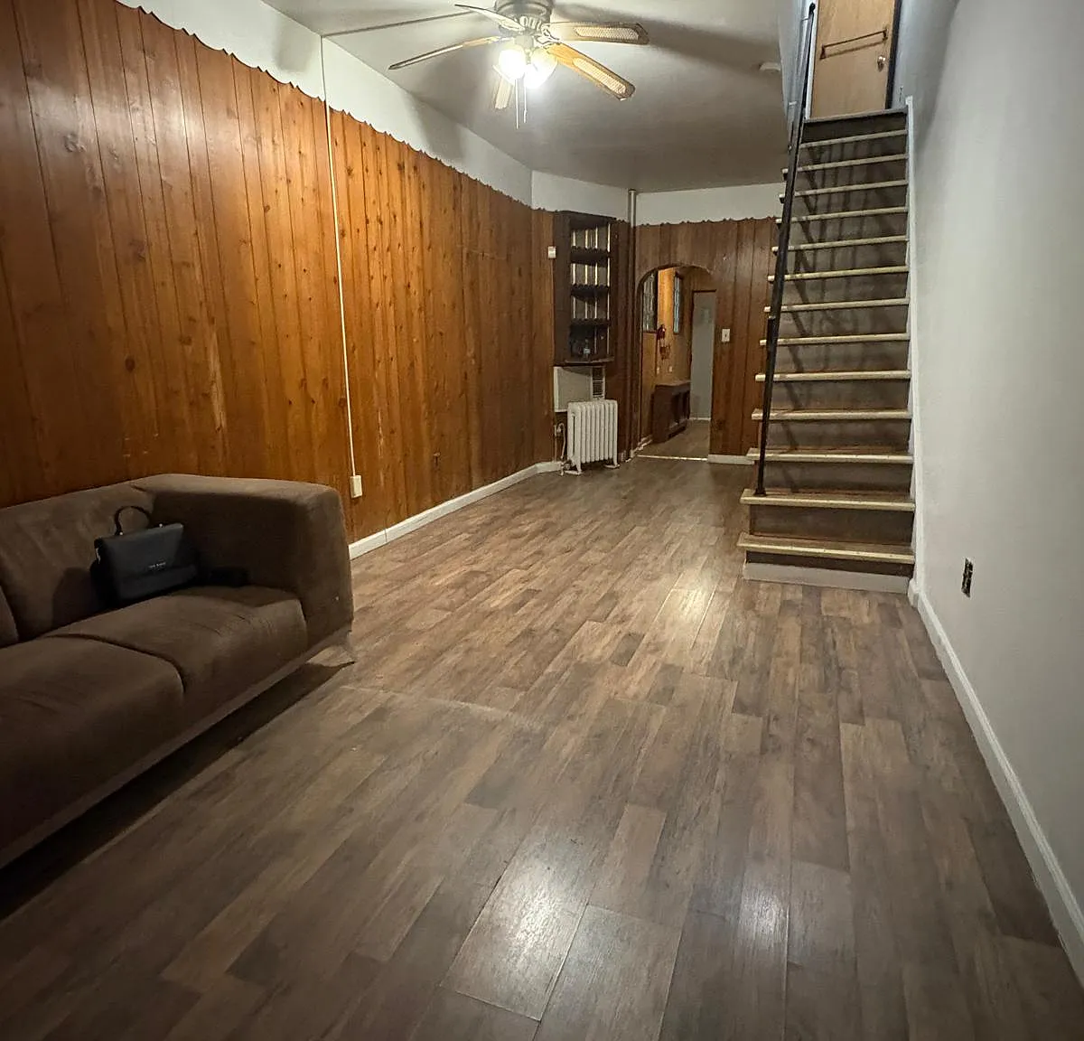 4 bed, 874 sqft, $1,500 — Photo 3