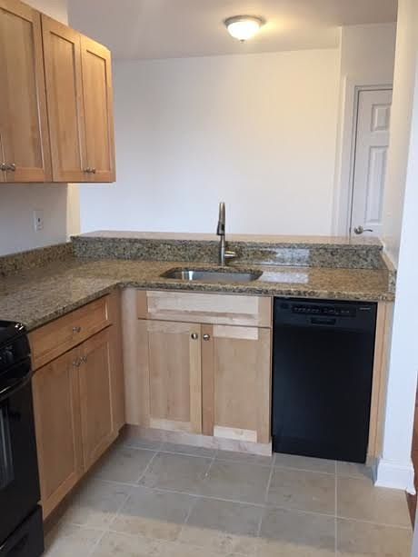 1st image of 8110 135th St #4