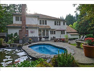2nd image of 15411 Village Dr