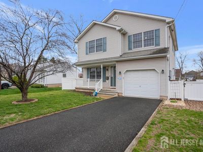 16 N 16th Ave, Manville, NJ, 08835