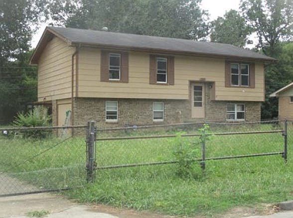 1st image of 242 Headlyn Dr