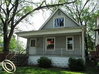 3rd image of 4220 Porter Ave