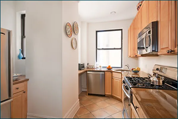 Sold by Brown Harris Stevens | media 7