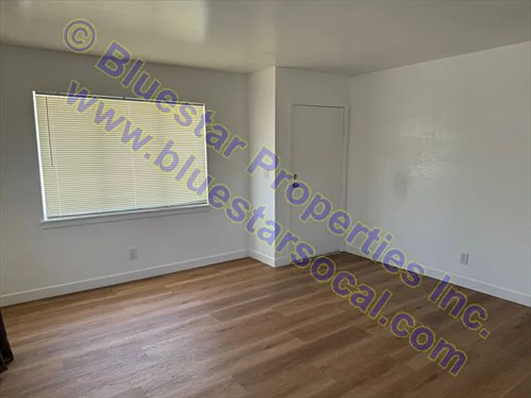 15146 Prado Ct — Photo 9