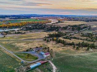 8631 Buffalo Creek Rd, Custer, MT 59024