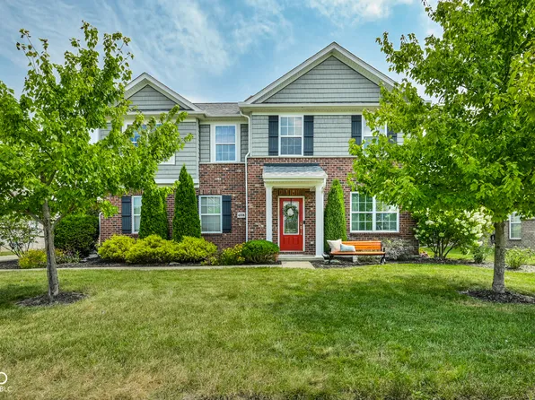 6558 W Dickens Xing, McCordsville, IN 46055