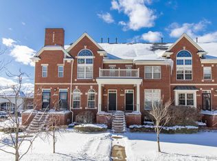 1400 Ashford Ct, Troy, MI