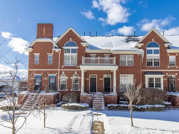 1400 Ashford Ct, Troy, MI 48084