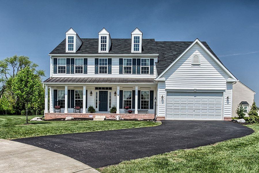 2nd image of 4 Quiet Pond Ct