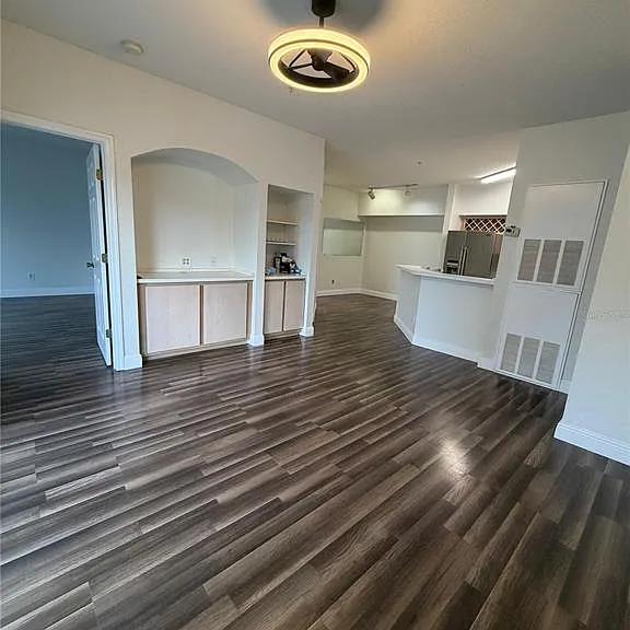 822 Camargo Way #204 — Photo 5