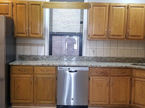 4th image of 2338 N Elston Ave APT 3