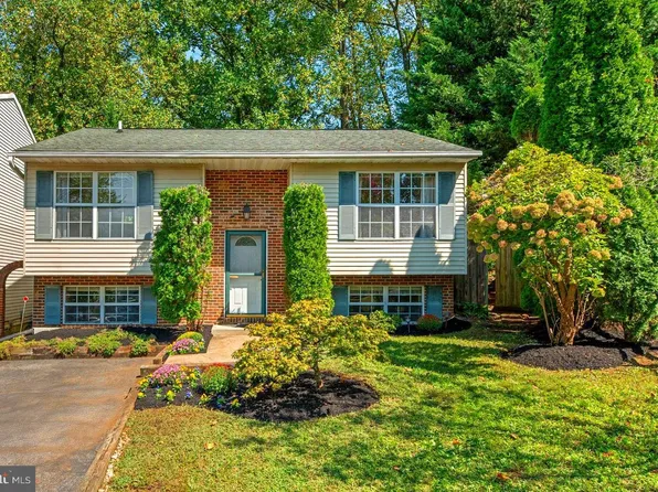 939 Kinhart Ct, Severna Park, MD 21146