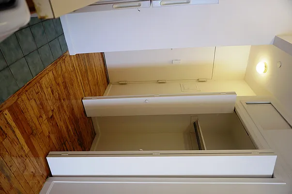 Rented by J Misrahi Realty Corp | media 34