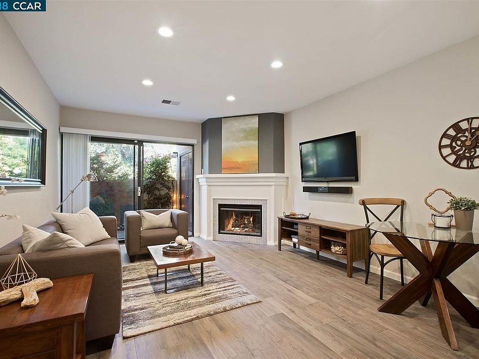 1st image of 611 N Villa Way