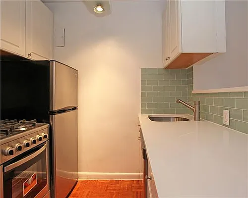 Sold by Exclusive Properties Sotheby's International Realty | media 4