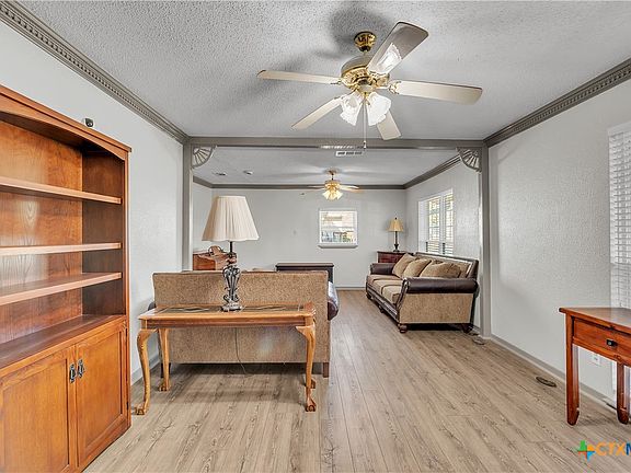 4th image of 1208 Westover Dr