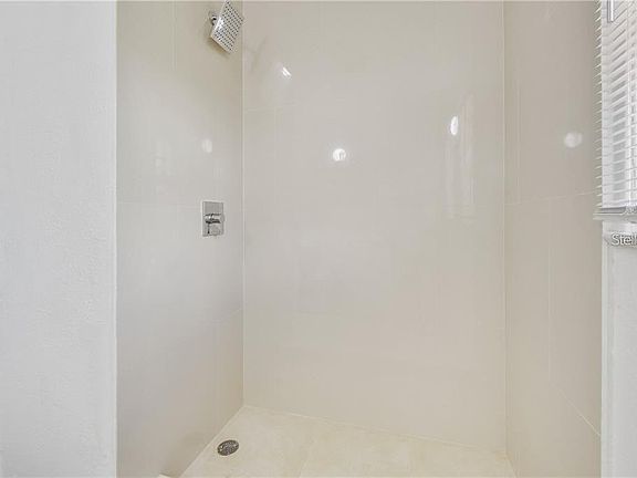 4th image of 1515 Lake Eva Cir #B