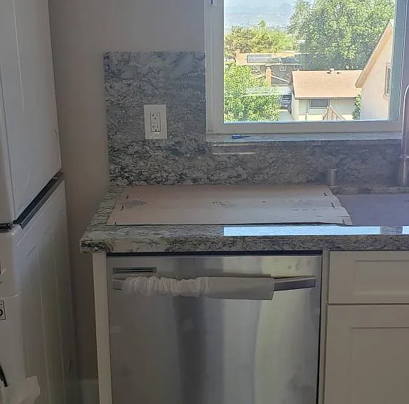 556 Tilling Way #2 — Photo 6
