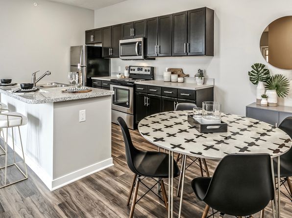 10215 Cape Cod Lndg #206-C