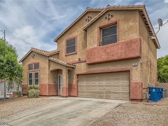 2nd image of 750 Palo Verde Dr