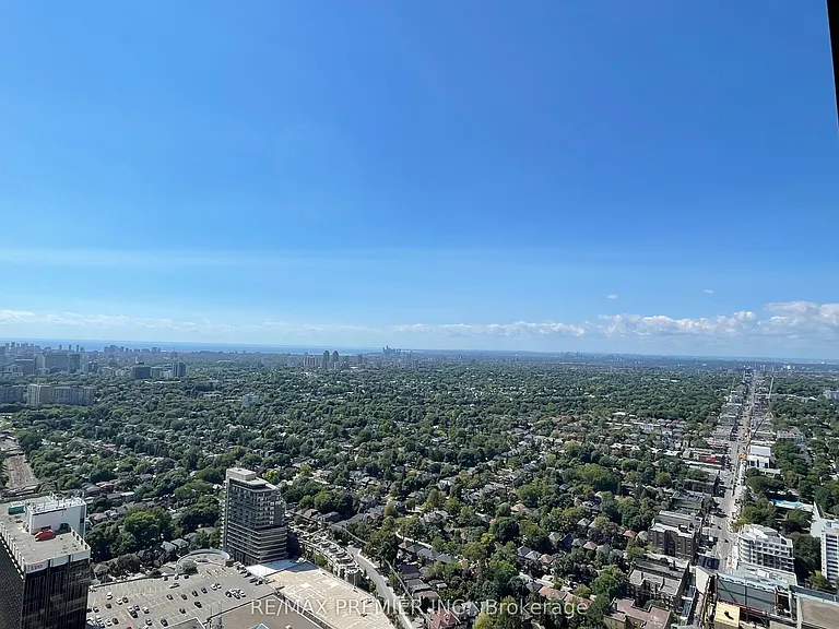 8 Eglinton Ave E #4301 — Photo 16