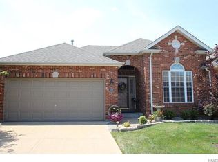 139 Tori Pines Dr, Saint Louis, MO 63129