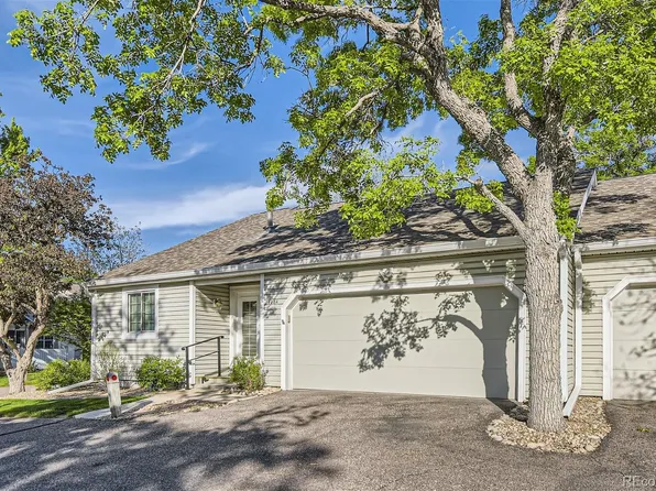 2808 S Heather Gardens Way #A, Aurora, CO 80014