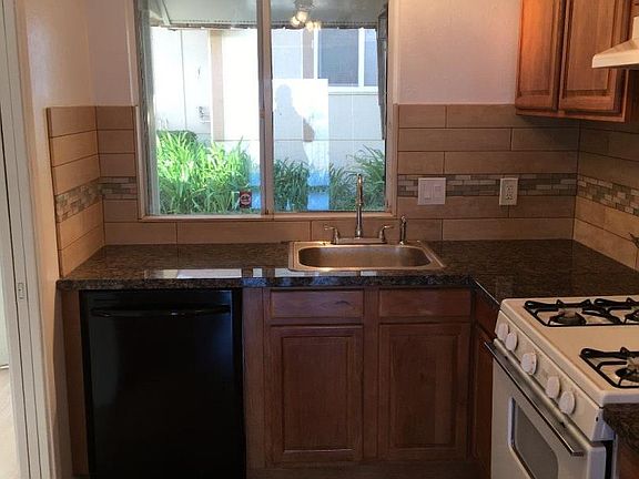 5th image of 3736 Athy Dr
