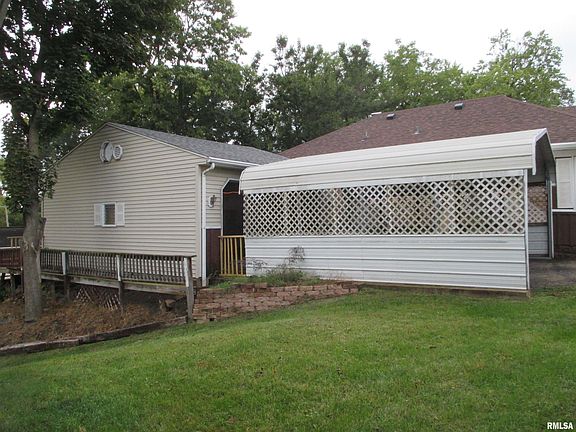 4th image of 1013 S 8th St
