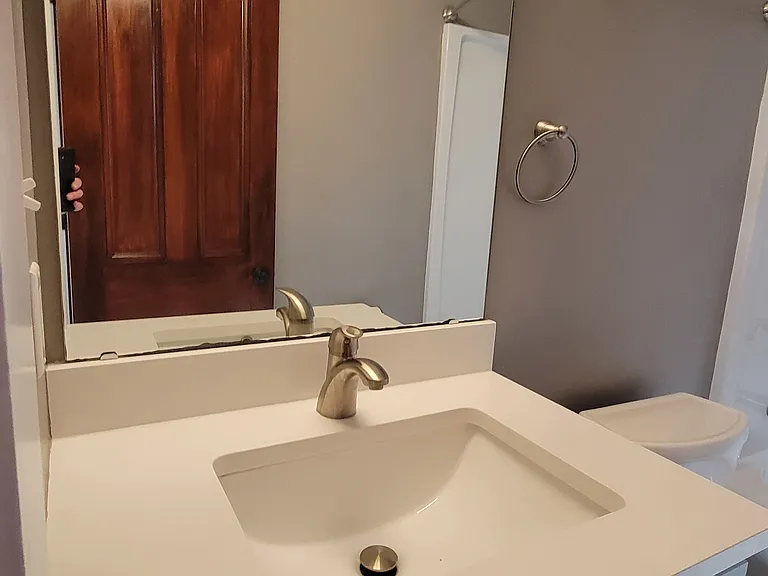 2633A Shenandoah Ave — Photo 17